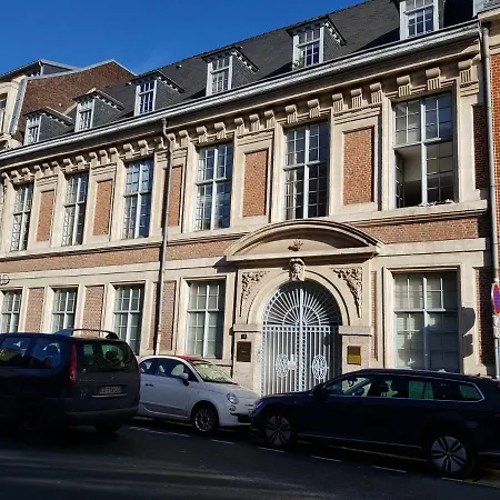 Centre Parking Prive Gratuit Tres Calme